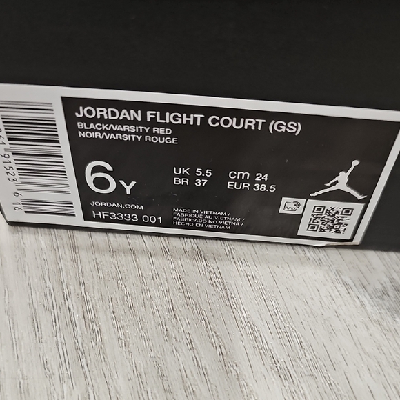 Jordan Black and Red Sneakers with Tan Sole - Picture 3 of 7